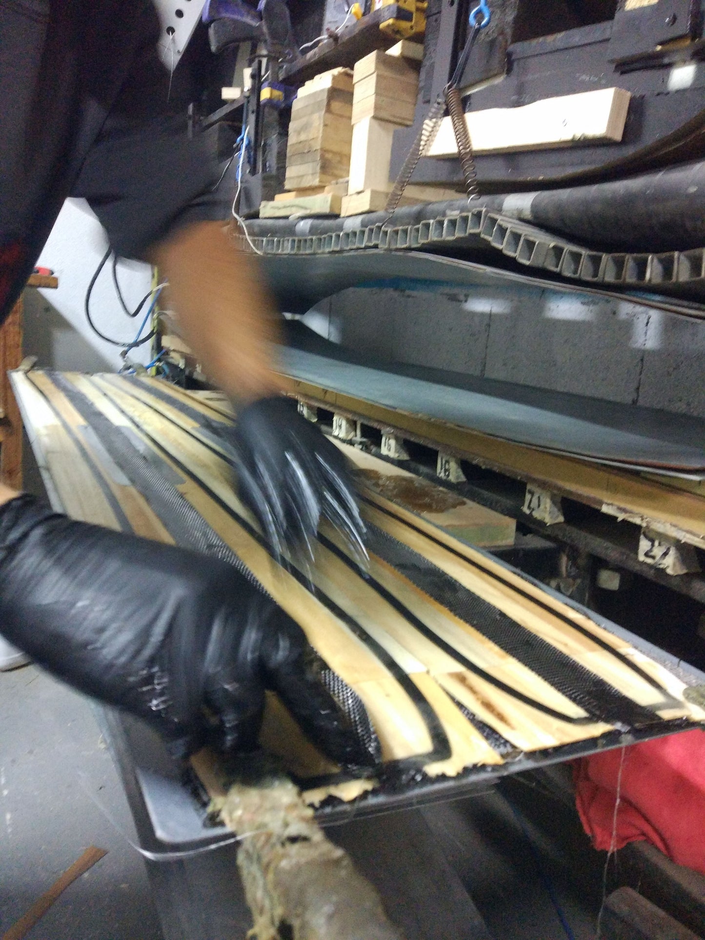 SURFCAMP +DIY SNOWBOARD WORKSHOP